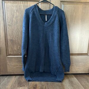 free people long raglan sweater